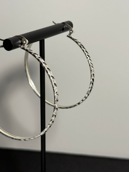 Lined Hoops