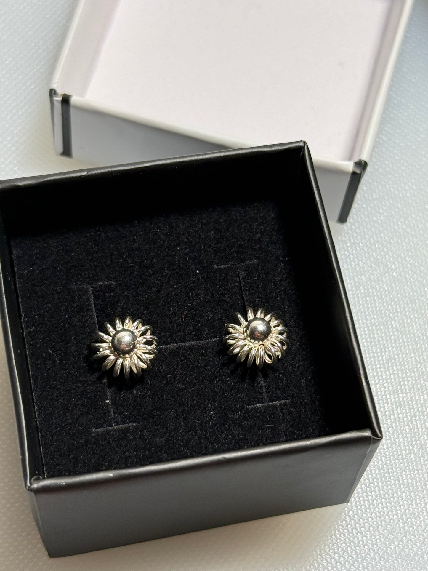 Flower Stud