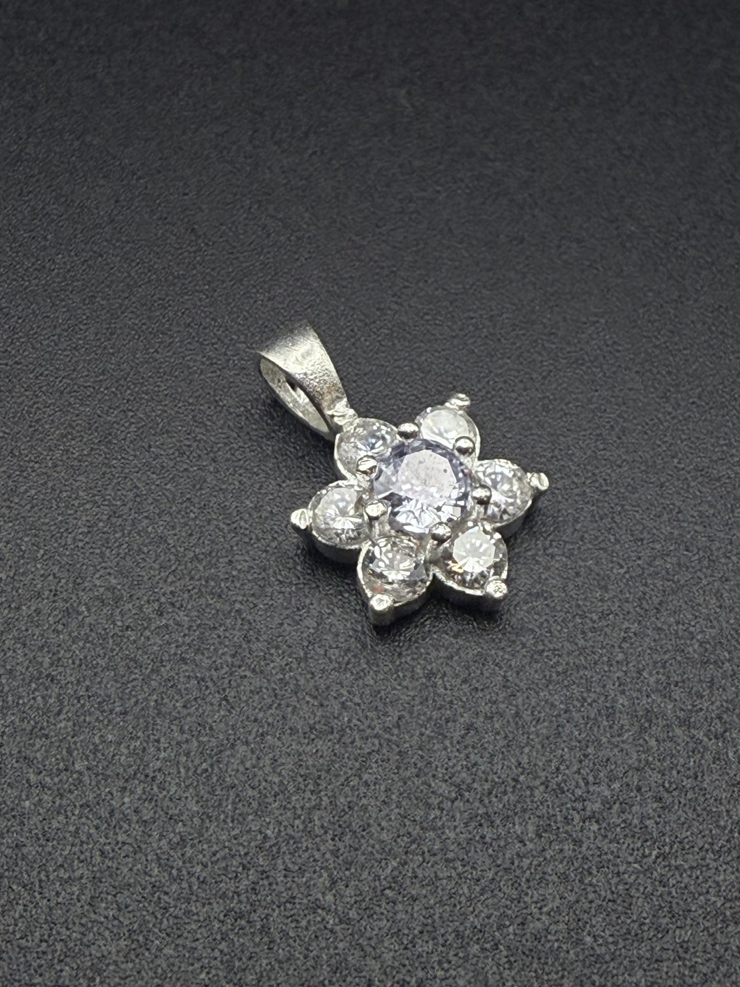 Mini Sparkling Flower Pendant