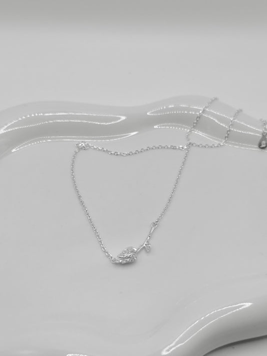 Tulip Necklace