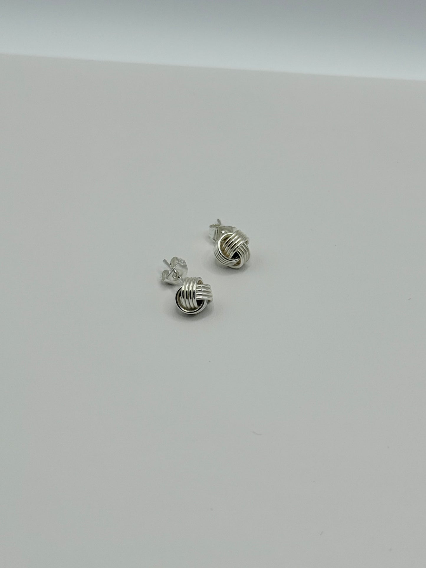 Lined Ball Studs
