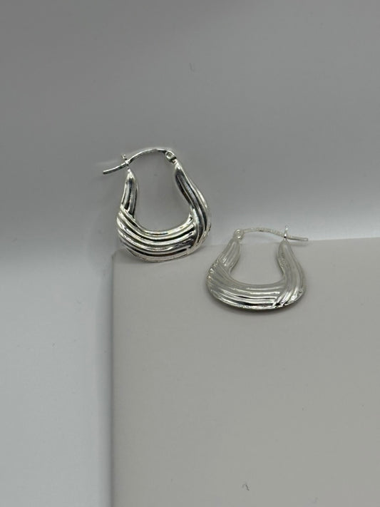 Thick U Hoops