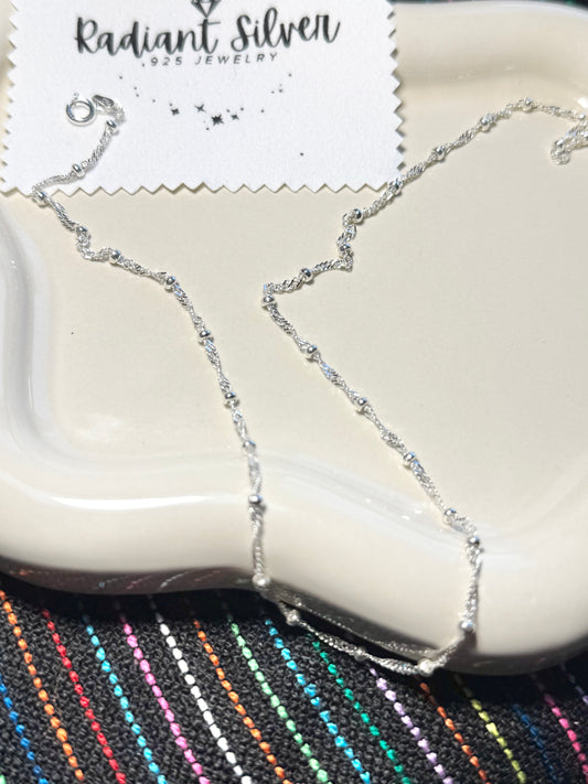 Twisted Elegance Chain