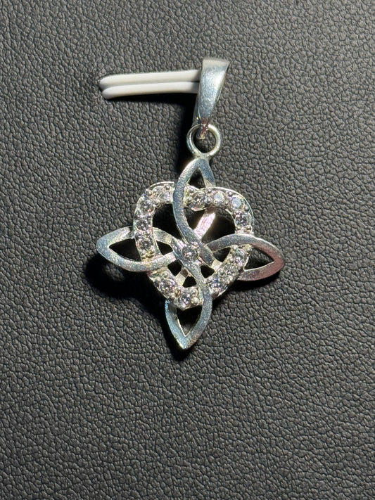 Witch Knot with Zirconia Pendant