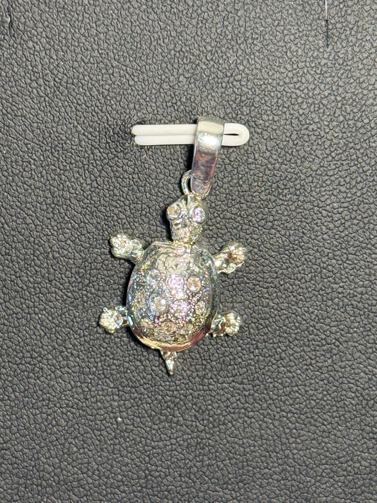 Moving Turtle Pendant