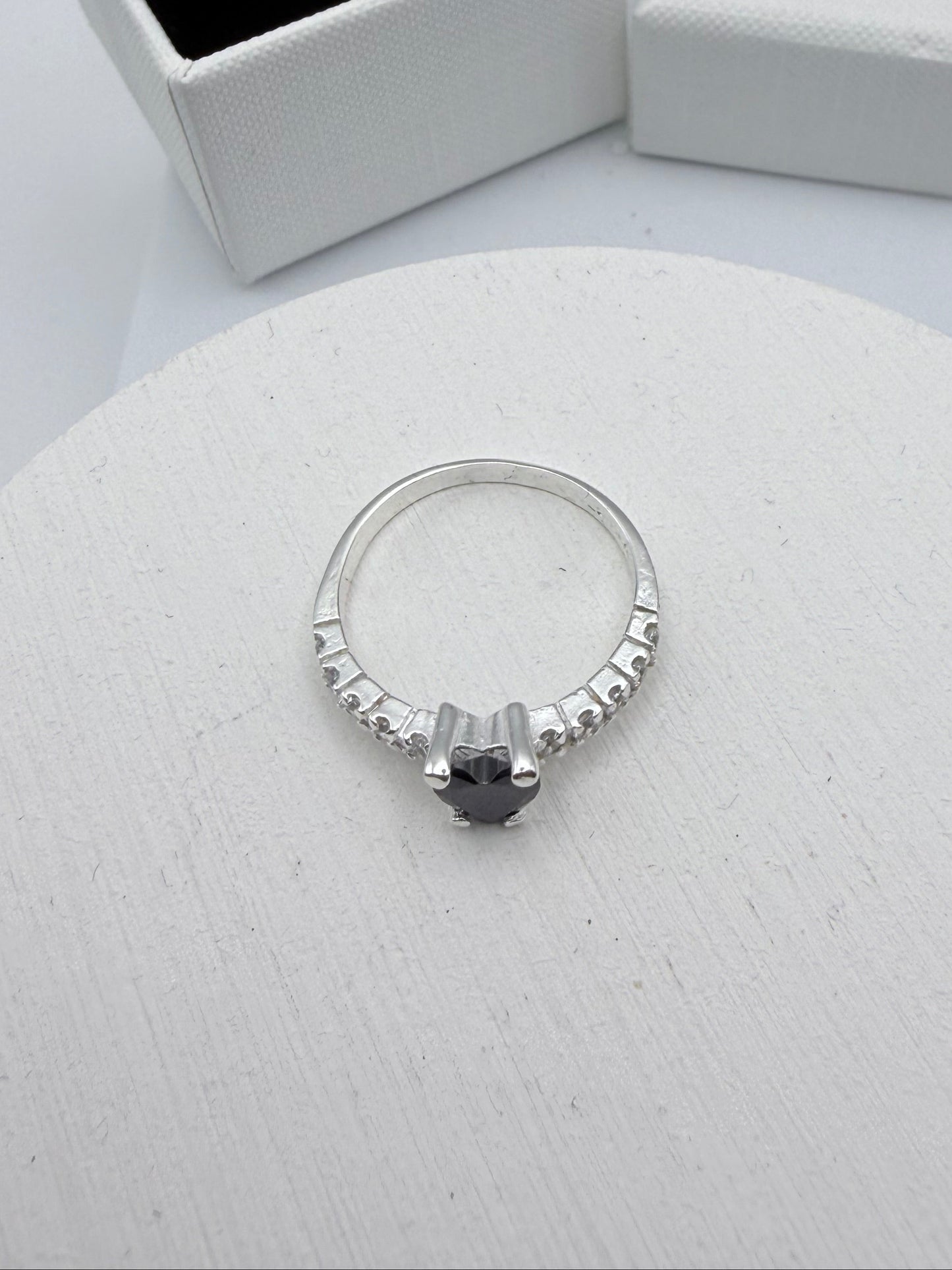 Black Heart with cubic Zirconia on Sides Ring