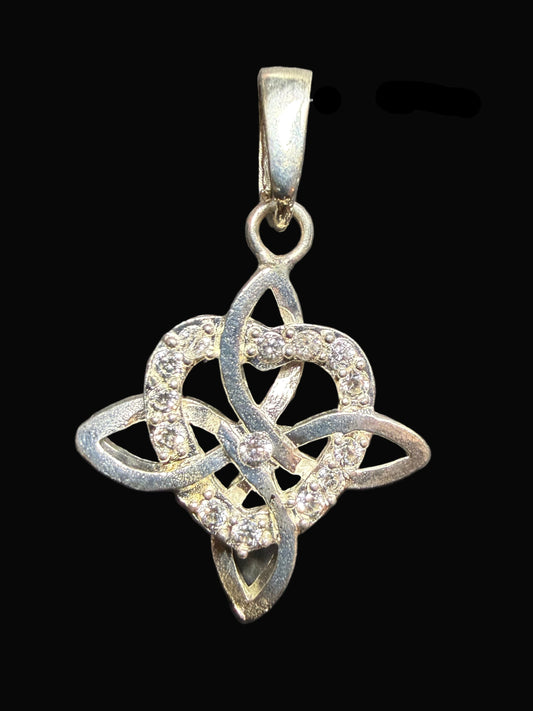 Witch Knot with Zirconia Pendant